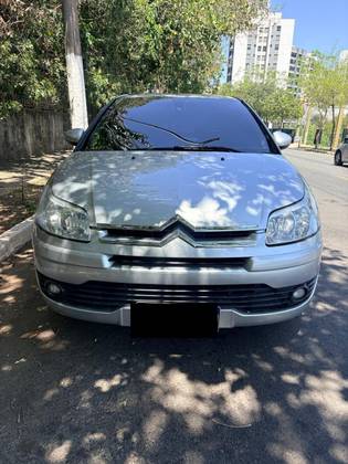 CITROËN C4 2.0 GLX 16V FLEX 4P AUTOMÁTICO